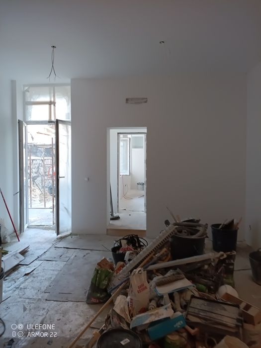 empresa M&R Solutions 
Obras grandes e pequenas 
Profissionais