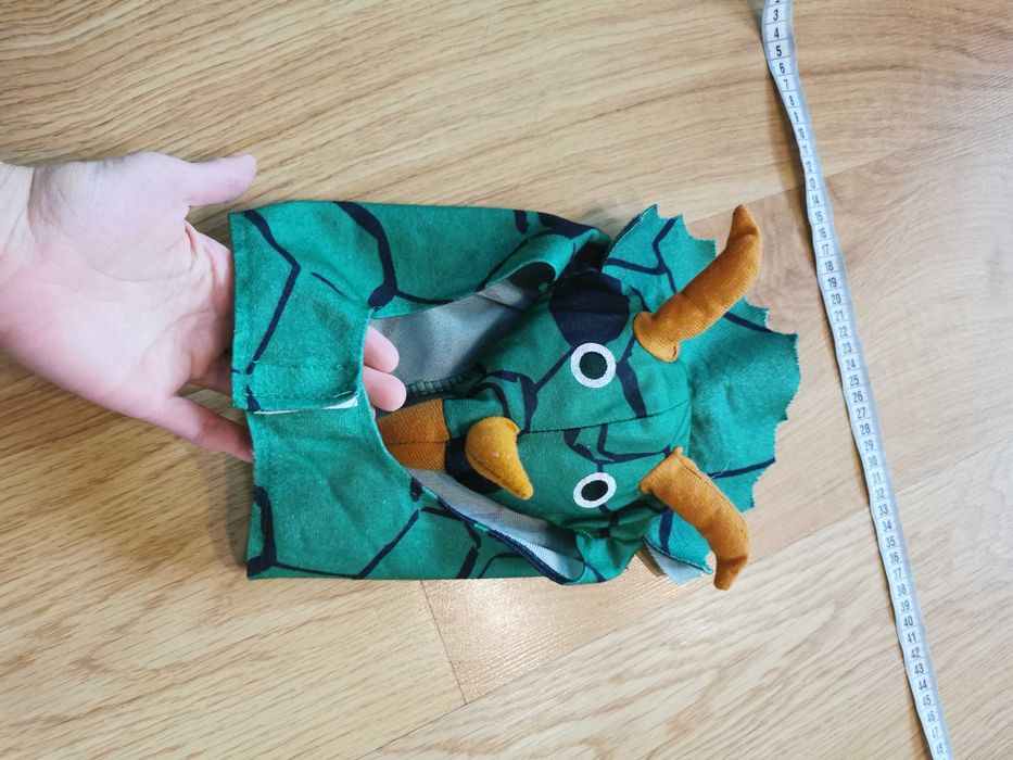 Maska dinozaur jurassic world triceratops bal przebierańców przebranie