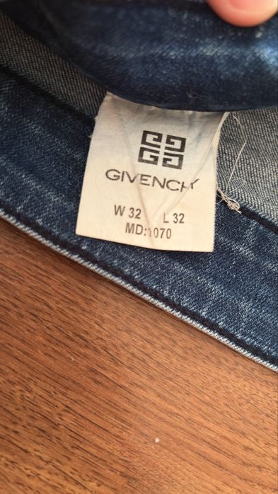 Джинсы Givenchy slim fit