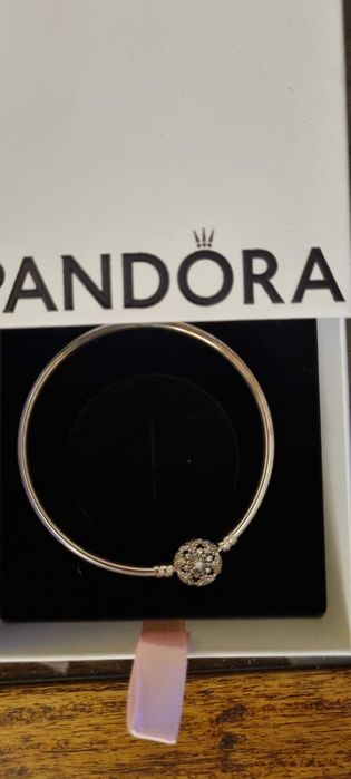 Pandora bransoletka do charmsów śnieżynka oryginał