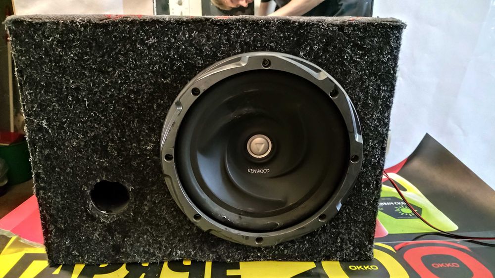 Сабвуфер Kenwood KFC-W2509 10" фазоінвертор