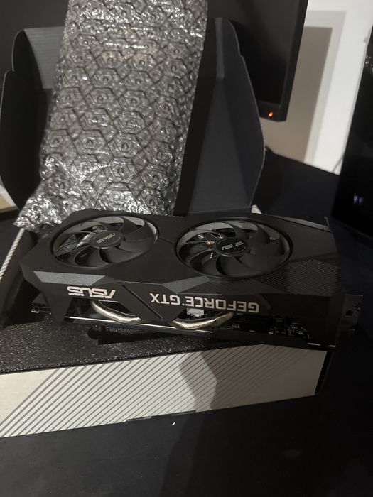 Gigabyte GTX1660super