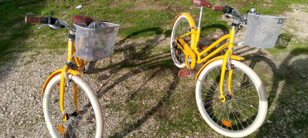 Duas bicicletas em ótimo estado