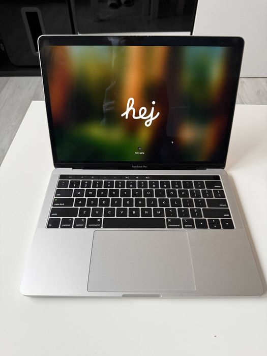 MacBook Pro 13 2018 Touchbar i5, 16GB, 250GB SSD