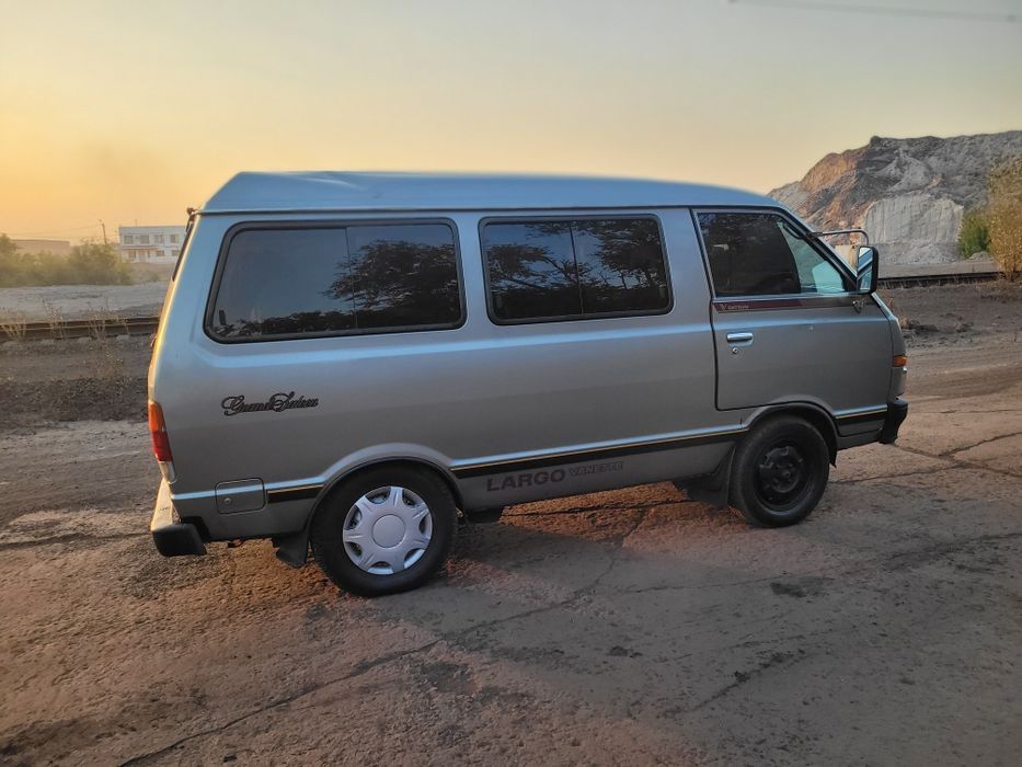 Nissan vanette 2.0 бензин механіка рама рисори