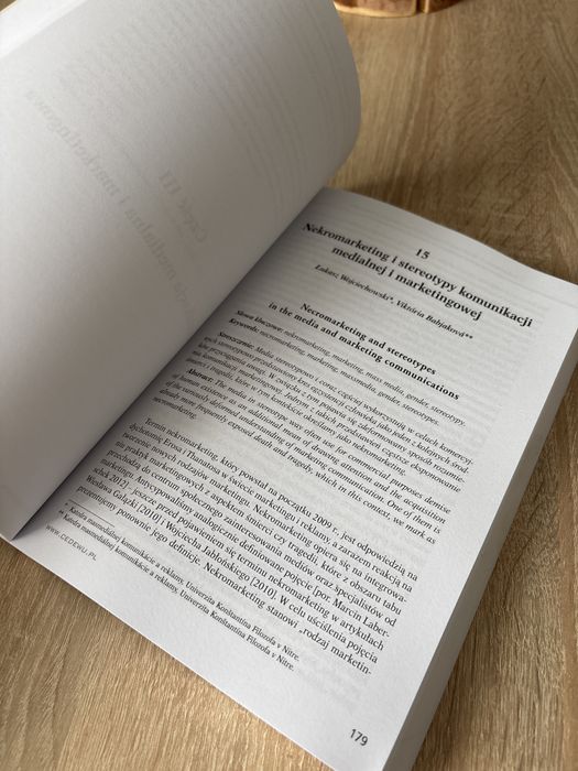 (KO)media konteksty dyskursu medialnego