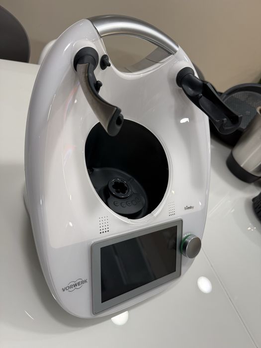 Bimby TM6 com mala de viagem e acessorios