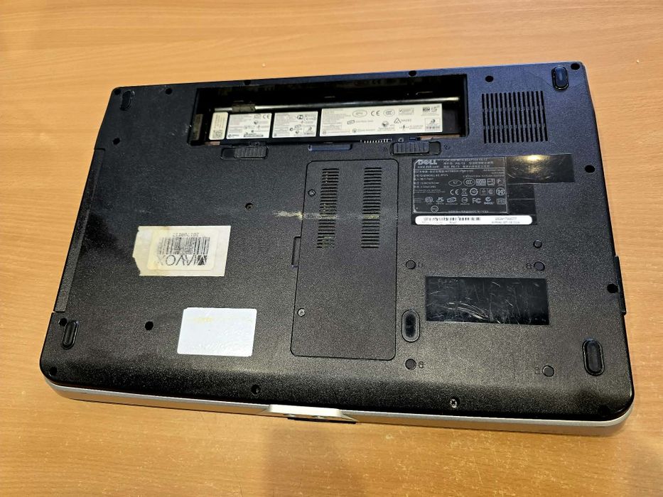 Notebook Dell Vostro model PP 37L