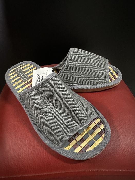 Капці, тапки кімнатні (домашні)