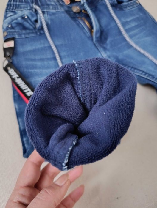 Джинси утеплені, хлопчику 4 рочки