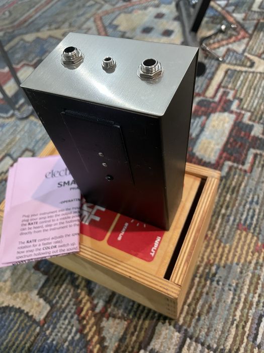 Electro Harmonix Small Stone