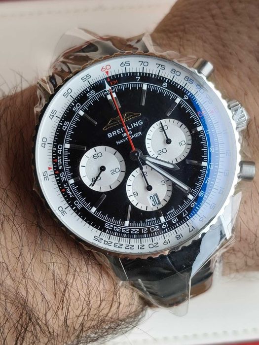 Nowy Breitling Navitimer B01 Chronograph 46mm 2025r/ Gwar. do 2033r.