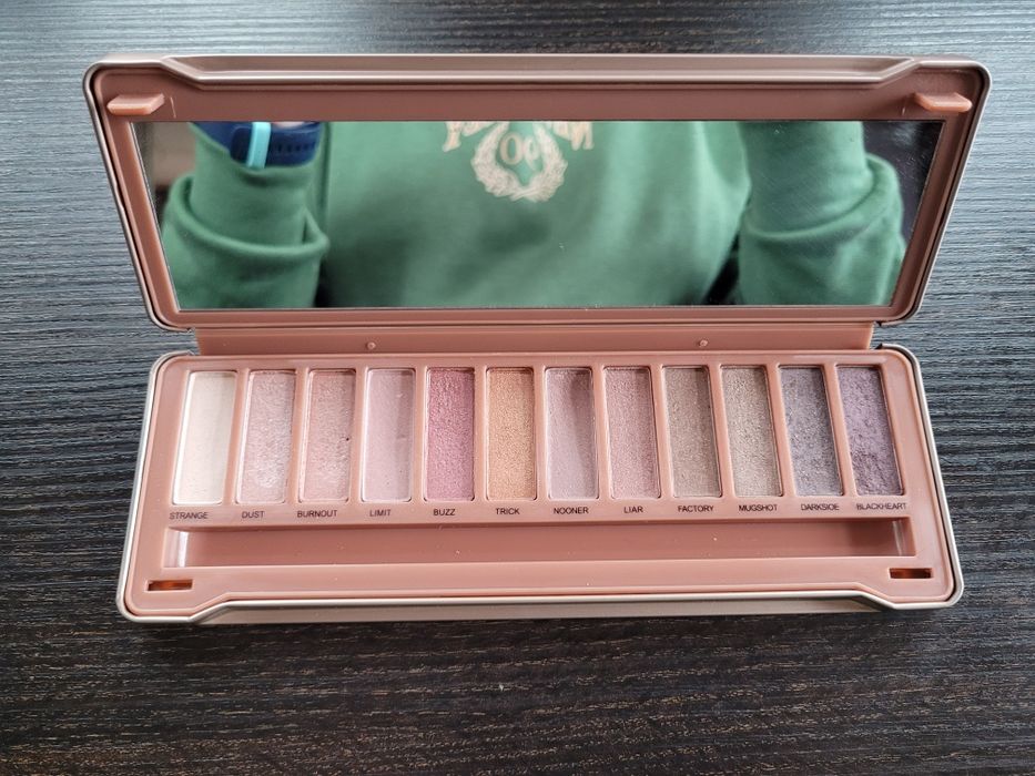 Urban Decay Naked 3 paleta cieni do powiek