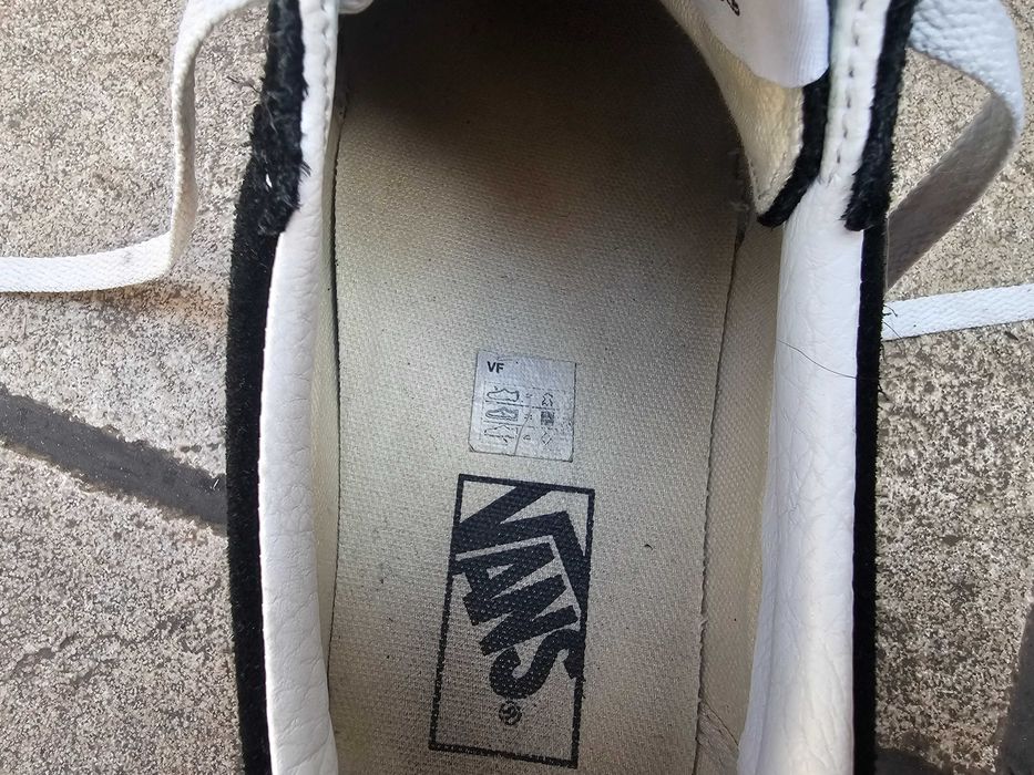 Buty męskie Vans 42(27cm) czarne zamszowe