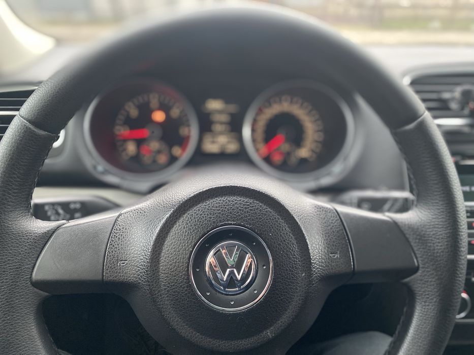 Golf 6, 2011 року