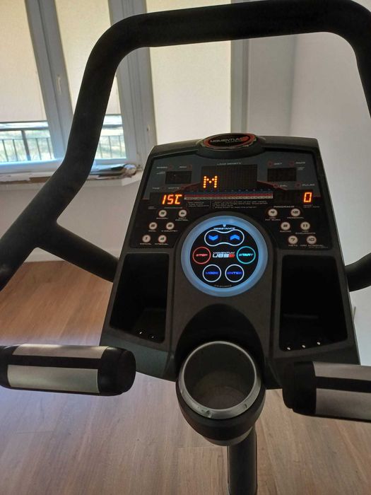 Rower stacjonarny Smooth Fitnes Momentum UB5