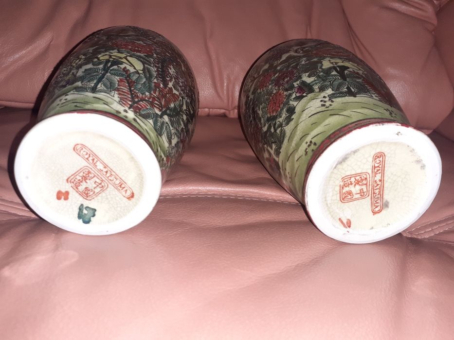 Decoracao 2 jarras antigas muito bonitas