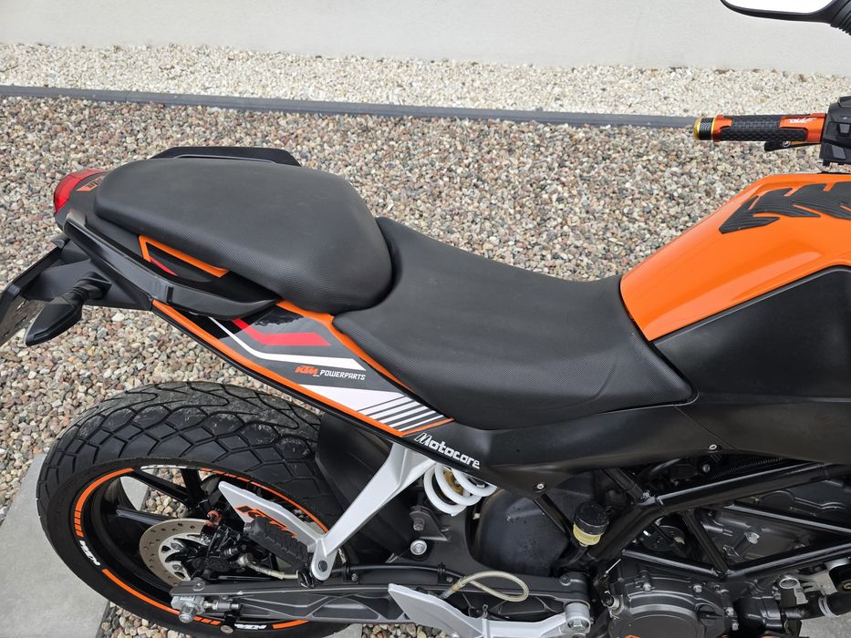 KTM Duke 125/Stan idealny/Niski przebieg