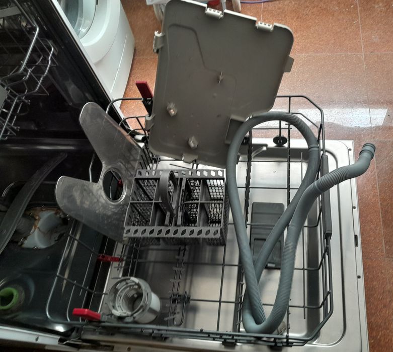 Acessorios maquina de lavar loiça