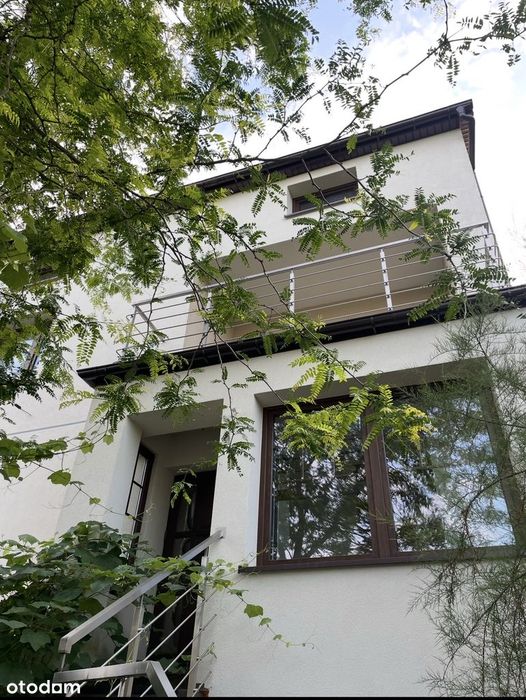Wynajmę duży dom bliźniak z ogordem przy ul. Wierzbowej, Tomaszów Maz.