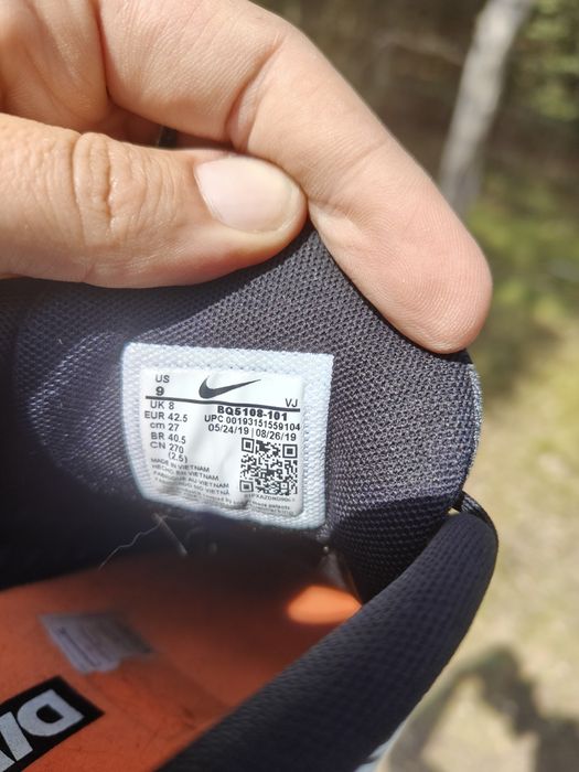 Buty Nike Air Max 42,5 szare praktycznie nieużywane