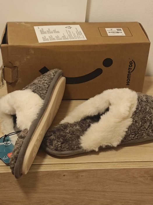 pantufas unisexo ainda com etiqueta