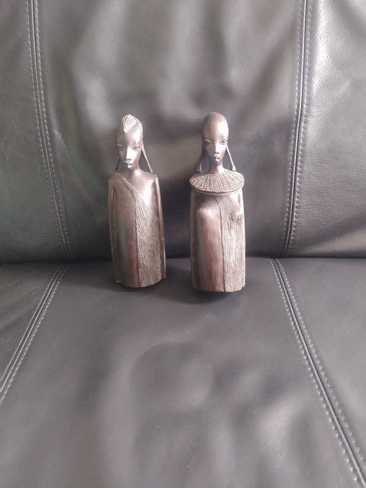 Par de estatuetas em pau preto. "Homem e Mulher"