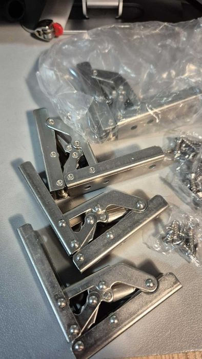 Zawiasy  metalowe 90 stopni