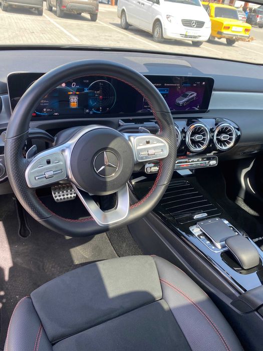 Продам Mercedes-Benz A-Class АMG-line, 2019, V177 , офіційний