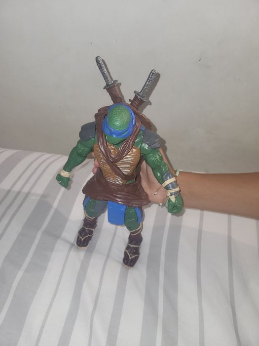 Animais de brinquedo, figura de ação Tartaruga ninja , cobra mecânica que se move.