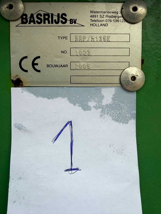 Kombajn, kopaczka do sadzonek truskawkek