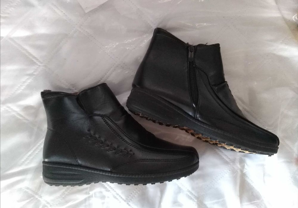 Buty damskie, półbuty rozm 39 (38)