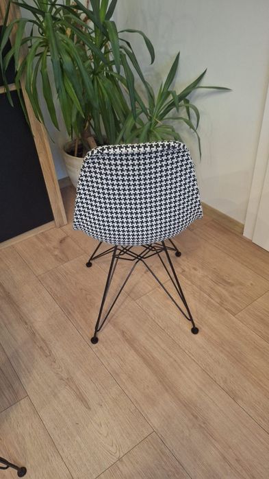 Krzesła i fotele Designerskie - Pepitka