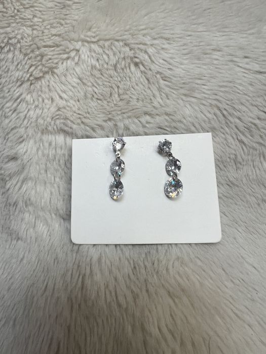 Piękne kolczyki cyrkonie