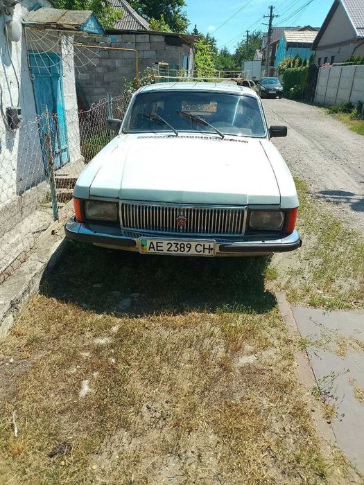 Продаю автомобіль ГАЗ 3102. 1995 р/в, на ходу..