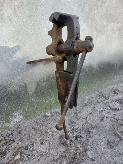 Sprzedam Imadło kute