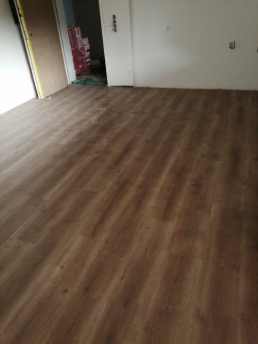 Aplicação de pisos flutuante