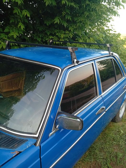 Продам Mersedes-Benz 123  2,4D