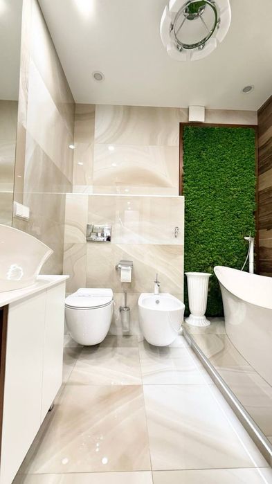 Продам 4-комнатную квартиру в ЖК Атлант. 3 спальни. Мебель и техника.