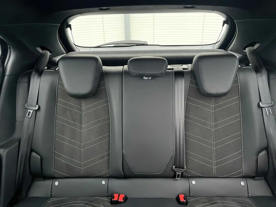 Opel Mokka-E      2021