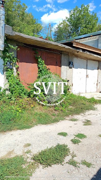 Продам гараж з кімнатою та підвалом