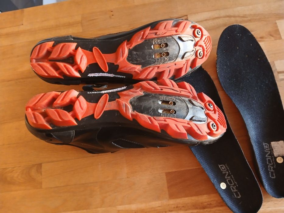 Buty kolarskie  Crono carbon nr 47, spd