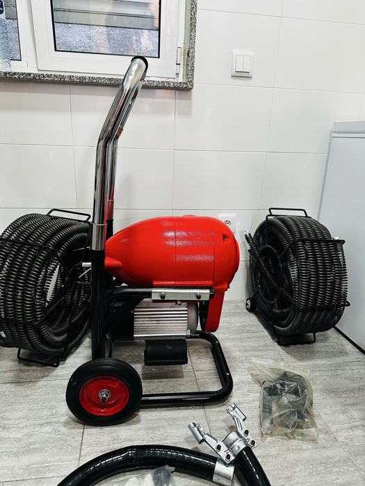 Máquina de limpeza de ralos VEVOR 120FT x 6/5" 1100W Seccional Snake Auger Alimentação manual