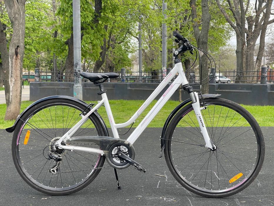 Продам велосипед, супер хороший ,колеса 28