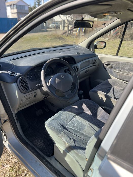 Renault Megane Scenic