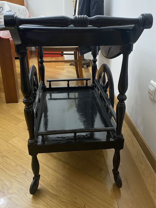 Carrinho de chá/bar preto antigo