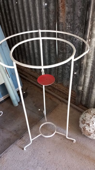 Várias peças em ferro