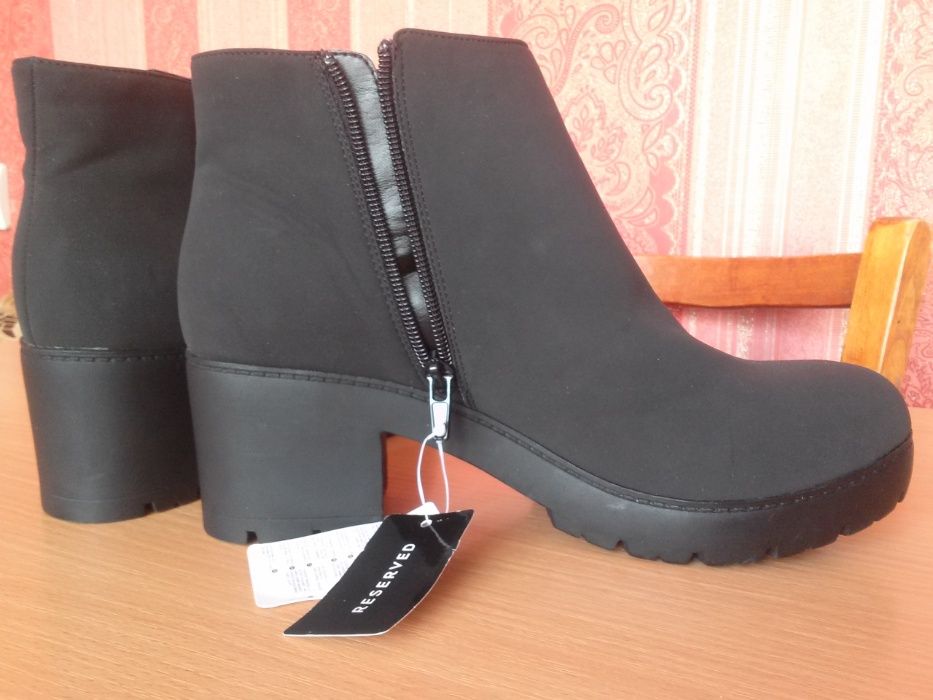 Ботинки RESERVED 39 размер