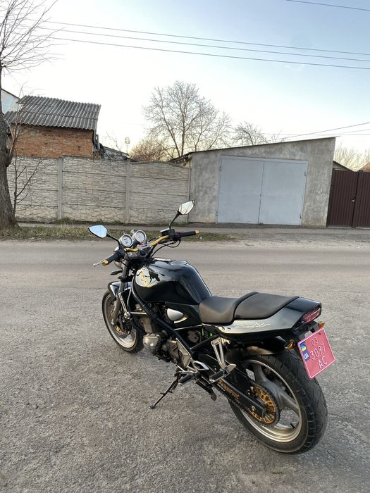 Продам мотоцикл Suzuki Bandit 400