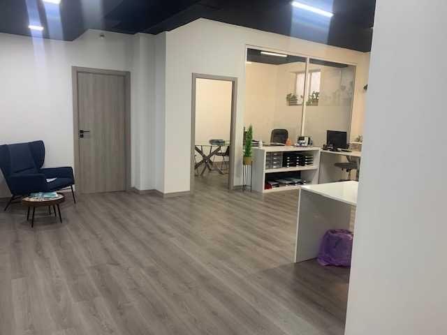 Espaço com 377m2 no centro de Torres Novas ( Comercio e Serviços )